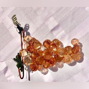 Vintage Lucite Amber Gold Grape Cluster